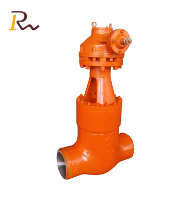 Pressure seal type gate valve